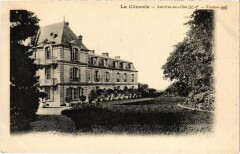 Asnieres s Oise La Comerie France