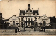 Argenteuil L'Hotel de Ville France à Argenteuil