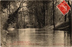 Presles Parc du Chateau, Les Bords France à Presles