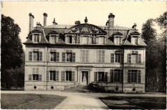 Guiry Le Chateau, Cour d'Honneur France