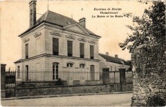 Environs de Meulan Themericourt La Mairie et les Ecoles France