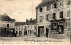 Luzarches Rue de Paris France à Luzarches