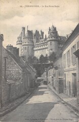 Pierrefonds La Rue Notre Dame à Pierrefonds