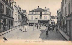 Senlis - Place Henri Iv à Senlis
