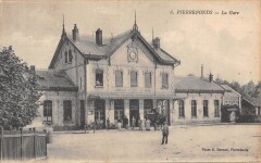 Pierrefonds La Gare à Pierrefonds