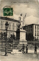 Bastia La Statue de Napoleon I à Bastia