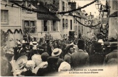 Dourdan Festival du 1 Juillet 1906 Rue Saint-pierre à Dourdan