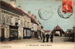 Milly Place du Marché