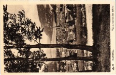 Nantua vue a travers les arbres à Nantua
