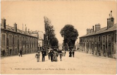 Parc de Saint-Cloud Porte du Palais à Saint-Cloud