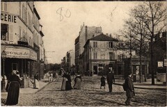 Neuilly-sur-Seine Place et rue du Chateau à Neuilly-sur-Seine