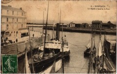 Honfleur Le Rapid a Quai et le Port France à Honfleur
