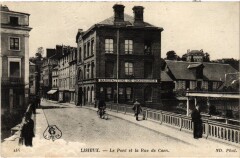 Lisieux Le Pont et la Rue de Caen France à Lisieux