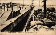 Ouistreham Le Bateau du Havre dans l'Ecluse France -
																					14150 Ouistreham
																			