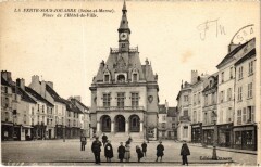 La Ferte-Sous-Jouarre Place de l'Hotel de Ville à Jouarre