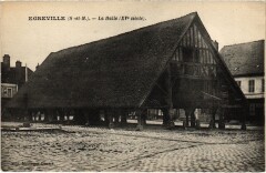 Egreville La Halle