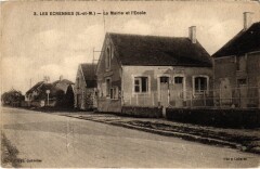 Les Ecrennes La Mairie et l'Ecole