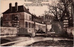 Donnemarie-en-Montois L'Ancien Chateau