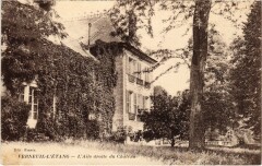 Verneuil-l'Etang L'Aile droite du Chateau