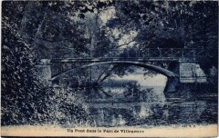 Villeneuve le Roi Un Pont dans le Parc -
																					94290 Villeneuve-le-Roi
																			