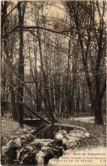 Vincennes Petite Cascade et Pont rustique à Vincennes