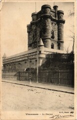 Vincennes Le Donjon à Vincennes