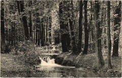 Vincennes un ruisseau à Vincennes