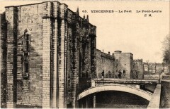 Vincennes Le Fort Le Pont Levis -
																					94300 Vincennes
																			