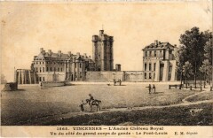 Vincennes Ancien Chateau Royal à Vincennes