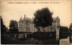 Lorrez-le-Bocage Le Chateau - Cour d'Honneur