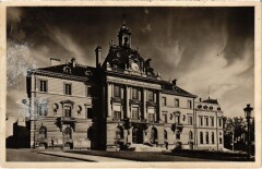 Meaux Hotel de Ville -
																					77100 Meaux
																			