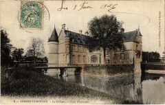 Lorrez-le-Bocage Le Chateau - Cour d'Honneur