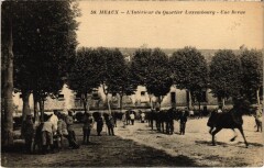 Meaux Interieur du Quartier Lusembourg - Une Revue à Meaux