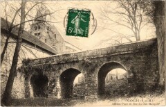Nangis Ancien Pont de Service des Marquis -
																					77370 Nangis
																			