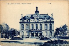 Le Perreux Hotel de Ville