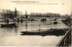 Charenton Les bateaux parisiens et le Pont