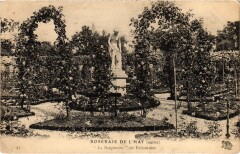 L'Hay les Roses Roseraie La Baigneuse de Falconnier
