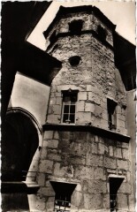 Belley Cour Interieure - Grande Rue à Belley