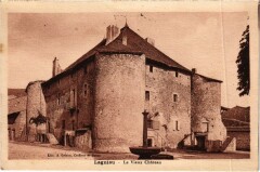 Lagnieu Vieux Chateau à Lagnieu