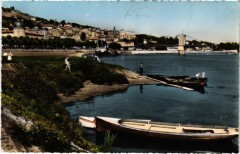 Trevoux Les Bords de la saone et le Pont