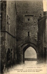 Perouges Sortie de Perouges par la Vieille Porte d'en Haut