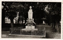 Belley Monument Brillat-Savarin à Belley