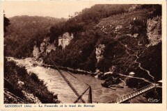Genissiat La Passerelle et le Trace du Barrage
