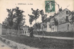 Mereville / Le Mail