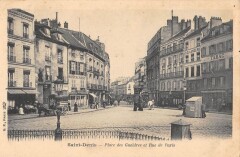 Saint Denis - Place Des Gueldres Et Rue De Paris à Saint-Denis