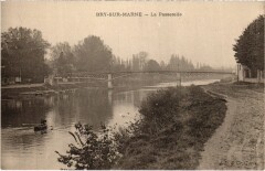 Bry-sur-Marne La Passerelle à Bry-sur-Marne