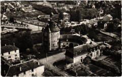 Ste Genevieve des Bois Le Donjon