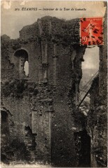 Etampes Interieur de la Tour de Guinette
