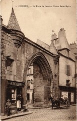 Corbeil La Porte de l'Ancien Cloitre Saint-Spire