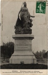 Corbeil Monument des Enfants